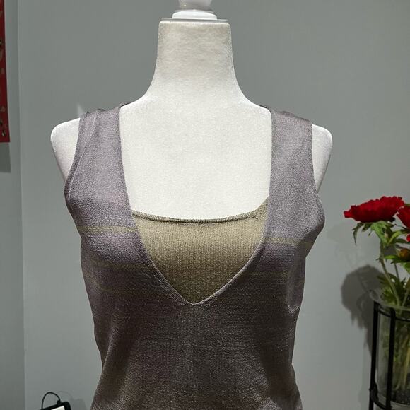 NEW Max Studio Rayon Two Tone Contrast Striped Semi Sheer Knit Sleeveless Top M - Picture 7 of 16